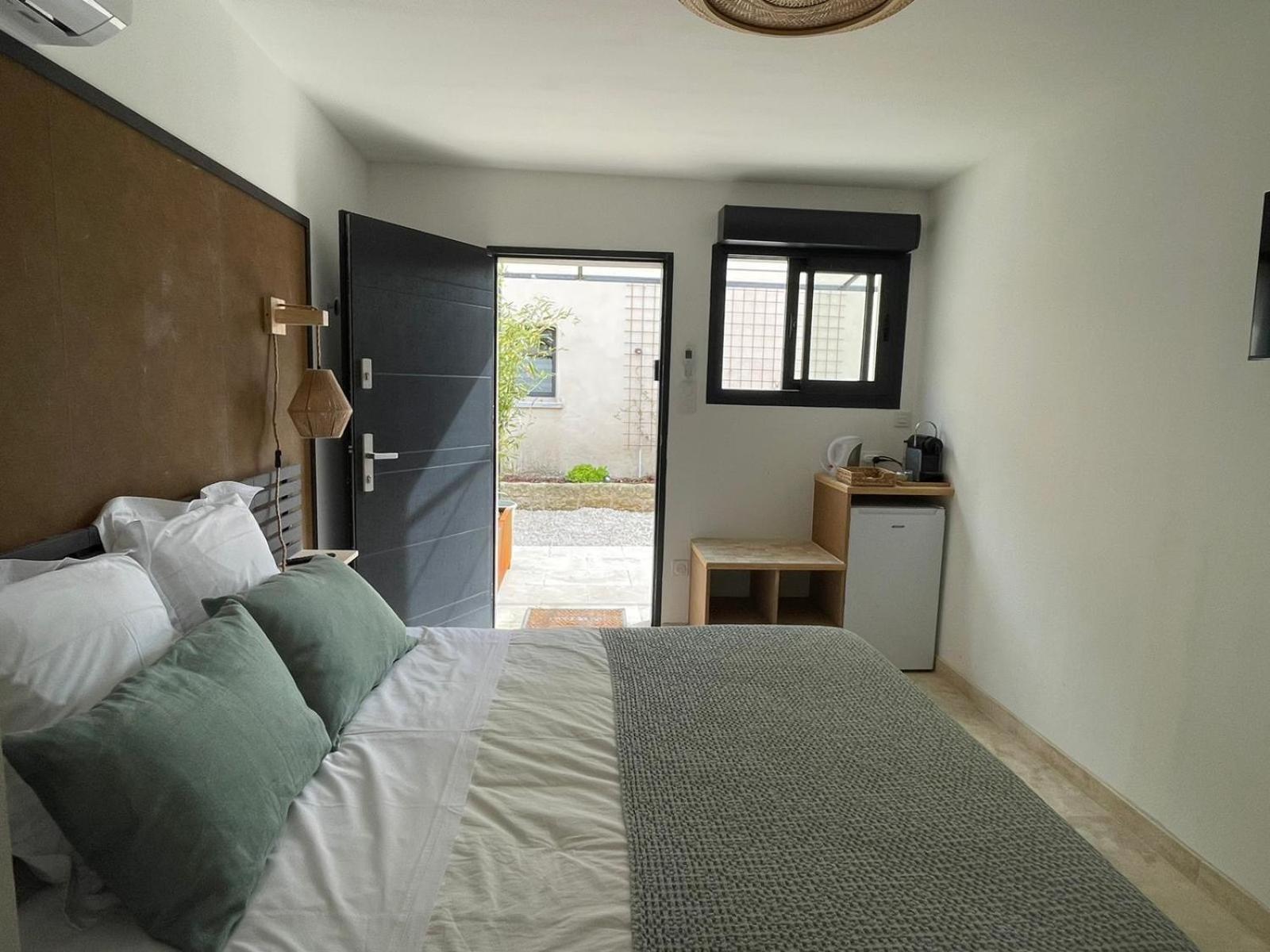 La Maison D'Hamih "Gite Et Chambres D'Hotes Uzes Phòng bức ảnh