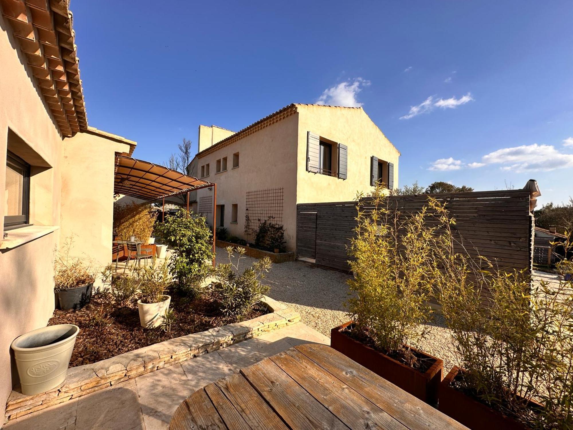 La Maison D'Hamih "Gite Et Chambres D'Hotes Uzes Ngoại thất bức ảnh