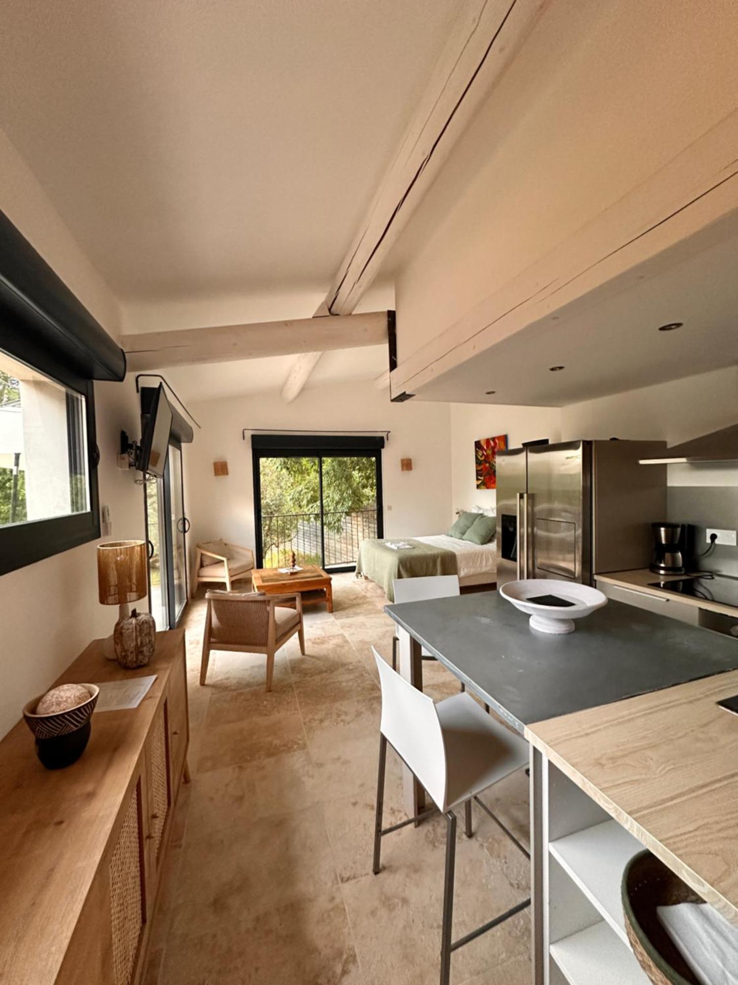La Maison D'Hamih "Gite Et Chambres D'Hotes Uzes Ngoại thất bức ảnh